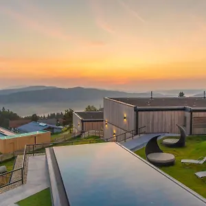 Hotel Landhotel Haus Waldeck - Urlaub Mit Hund - Superior, Philippsreut